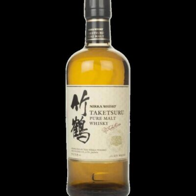 Nikka Taketsuru Pure Malt Blended Malt Japanese Whisky (700mL) Booze Buddie Nikka Taketsuru Pure Malt Blended Malt Japanese Whisky (700mL)