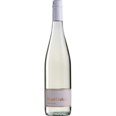 Hand Crafted by Geoff Hardy Moscato 2024, SA multi-regional Moscato Frizzante, Wine Selectors