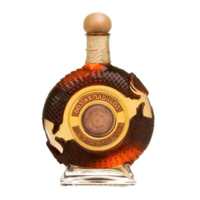 Dos Armadillos Tequila Añejo 700ml