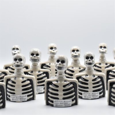 Los Azulejos Skelly Reposado Tequila 50ml