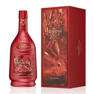 Hennessy V.S.O.P Cognac Lunar New Year 2023 700ml Booze Buddie Hennessy V.S.O.P Cognac Lunar New Year 2023 700ml